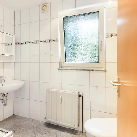 Bella In 아파트 에센