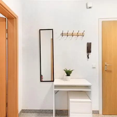 아파트 Bella In 에센